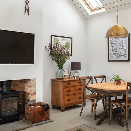Linseed Barn- Stamford Holiday Cottages Buitenkant foto